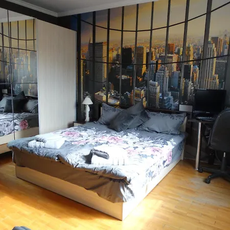 New York - Guest Near The Airport, Transport Possibility *